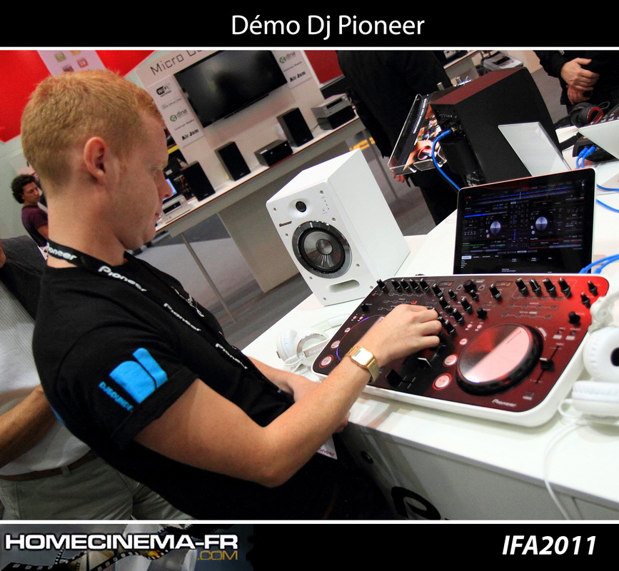 2011   09   IFA2011   180